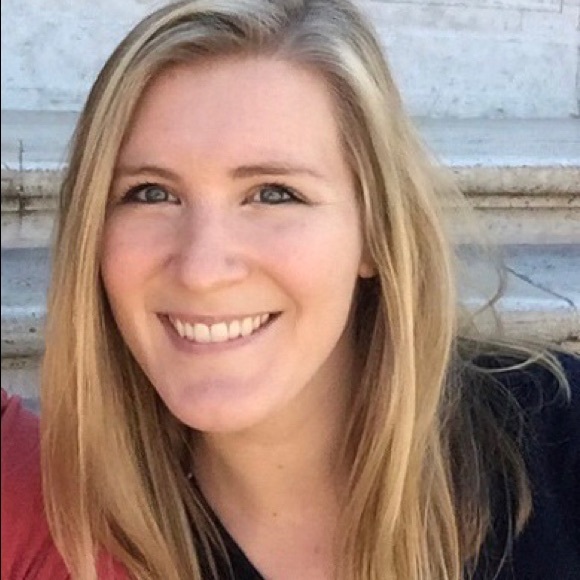 Meet your Posher, Katie - Picture 1 of 1